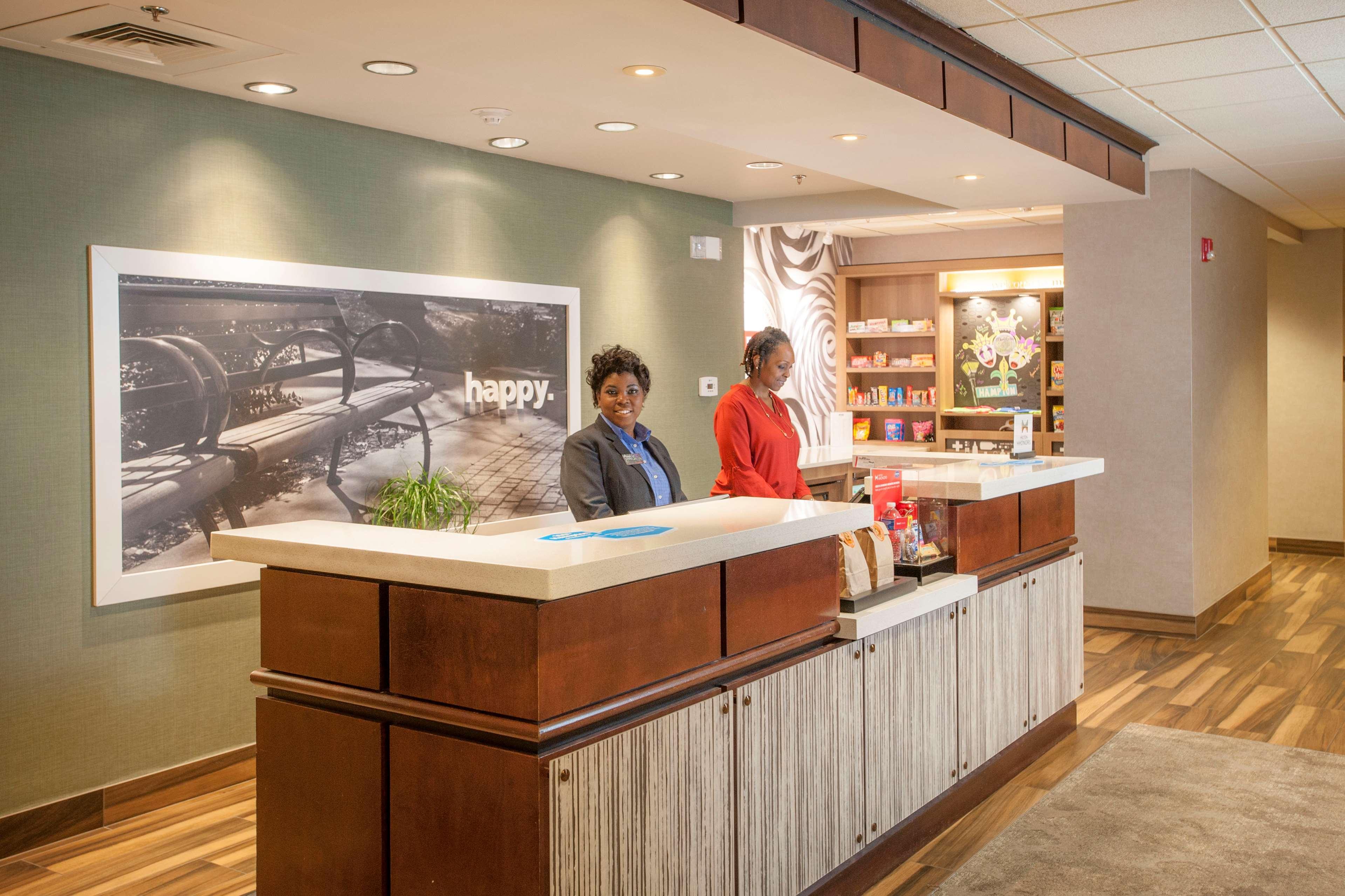 Hampton Inn&suites Providence Park/airport Hotel 3*