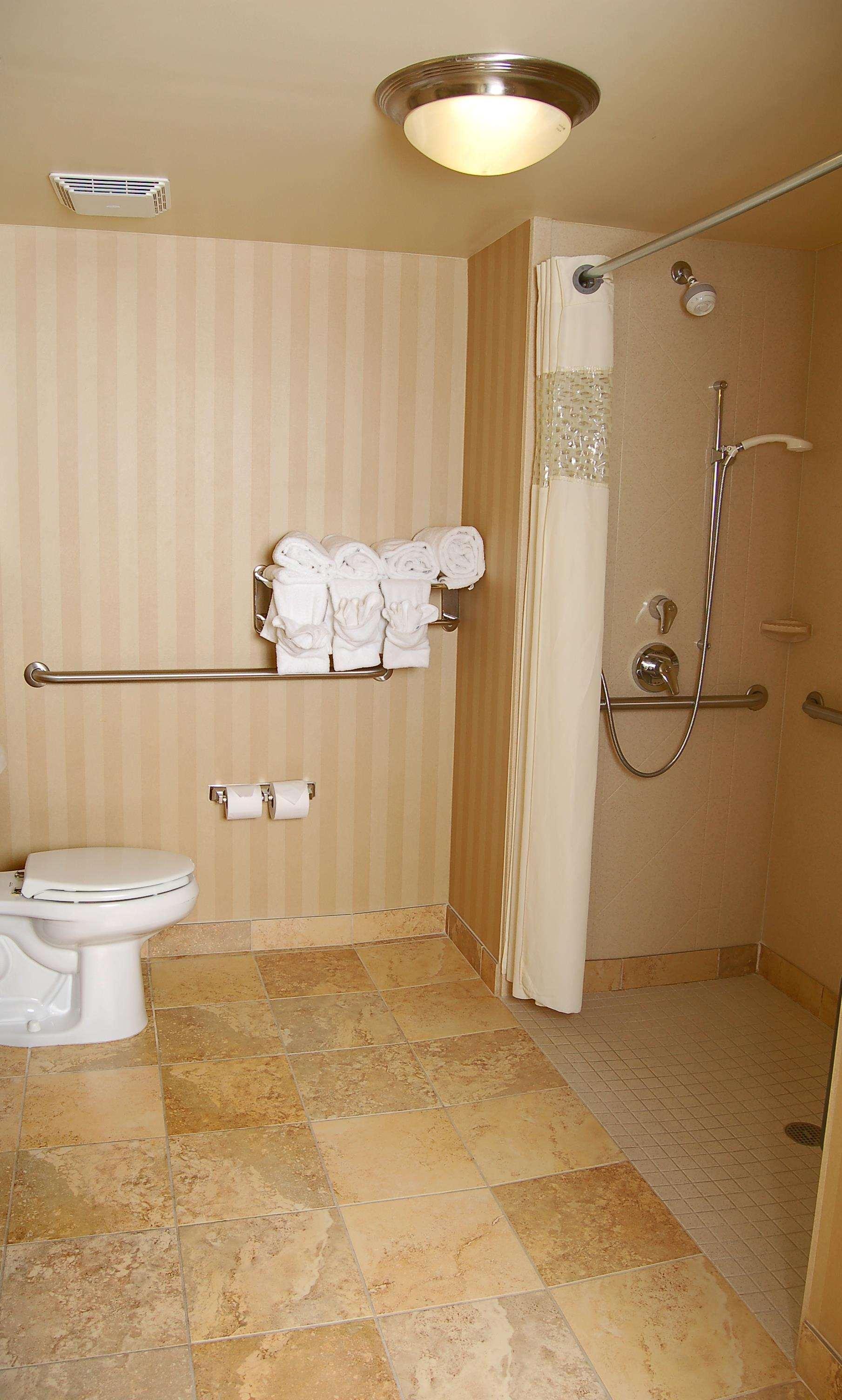 Hampton Inn&suites Providence Park/airport Hotel