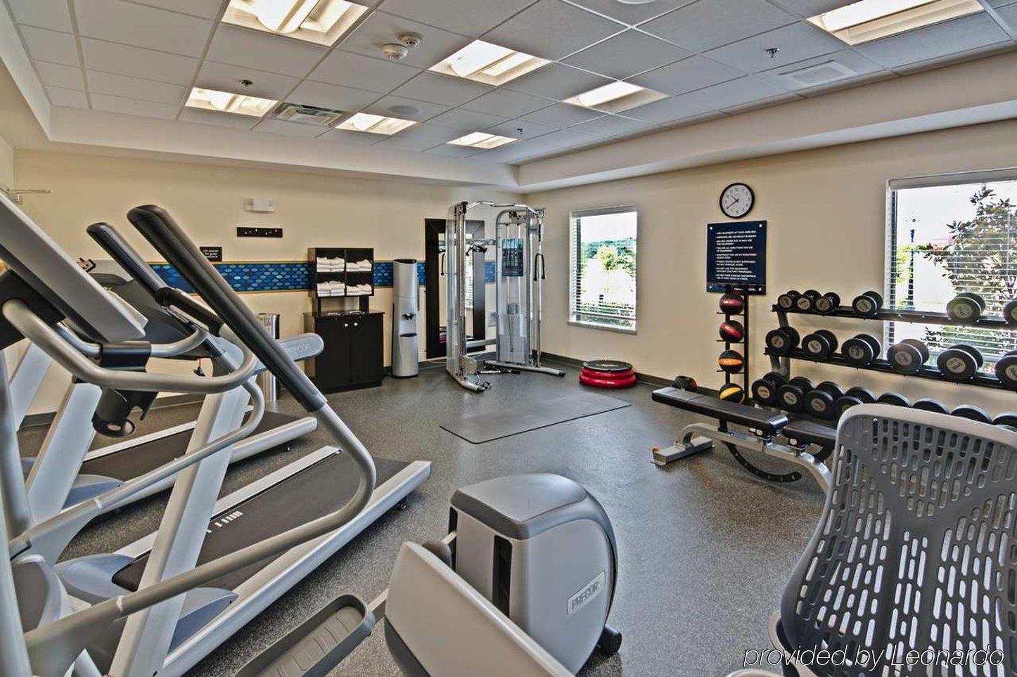 Hampton Inn&suites Providence Park/airport 3* Mobile