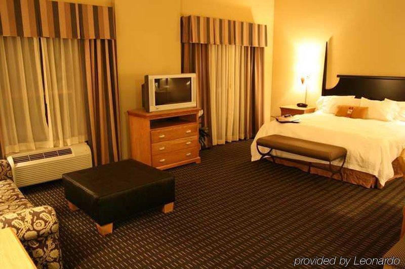 Hampton Inn&suites Providence Park/airport Hotel 3*
