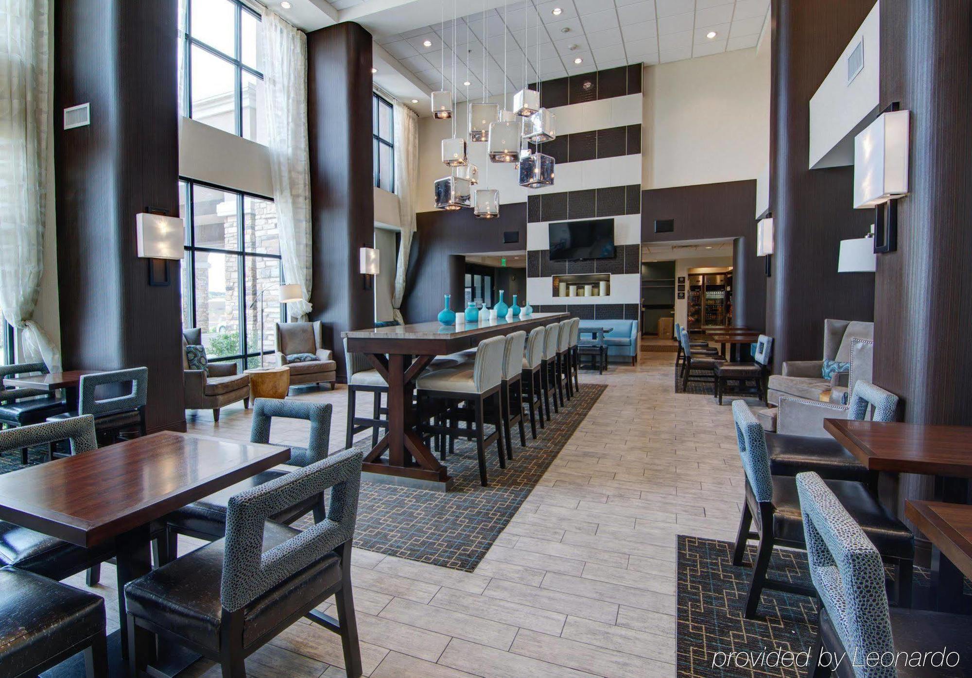 Hampton Inn&suites Providence Park/airport Hotel Mobile