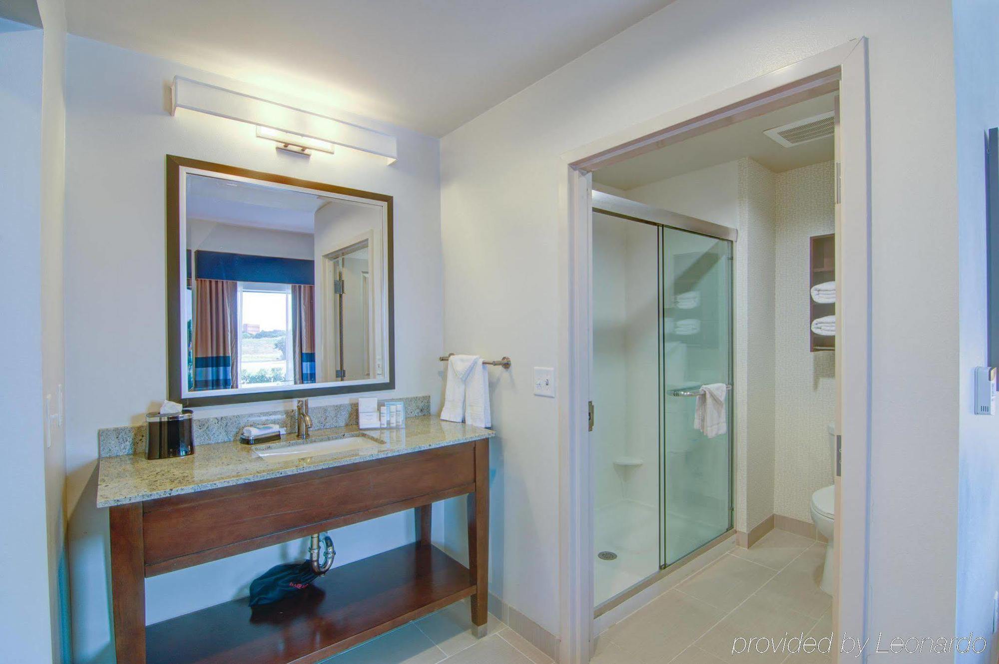 Hampton Inn&suites Providence Park/airport Hotel